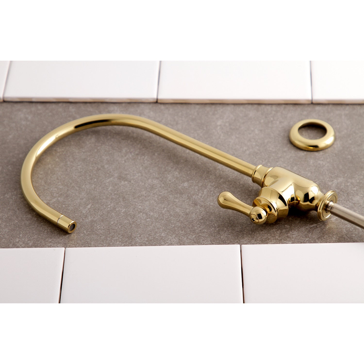 Kingston Heirloom KS5192AL - Royale Single-Handle 1-Hole Deck Mount Water Filtration Faucet, Polished Brass — thumbnail 3